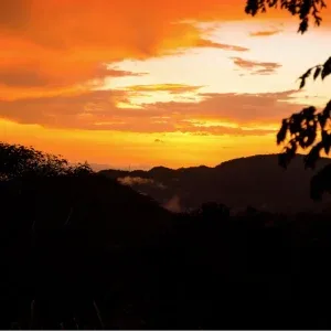 Atardecer en el valle de Sakana